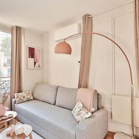 Appartamento Cozy And Practical Apt In 10th Arr -